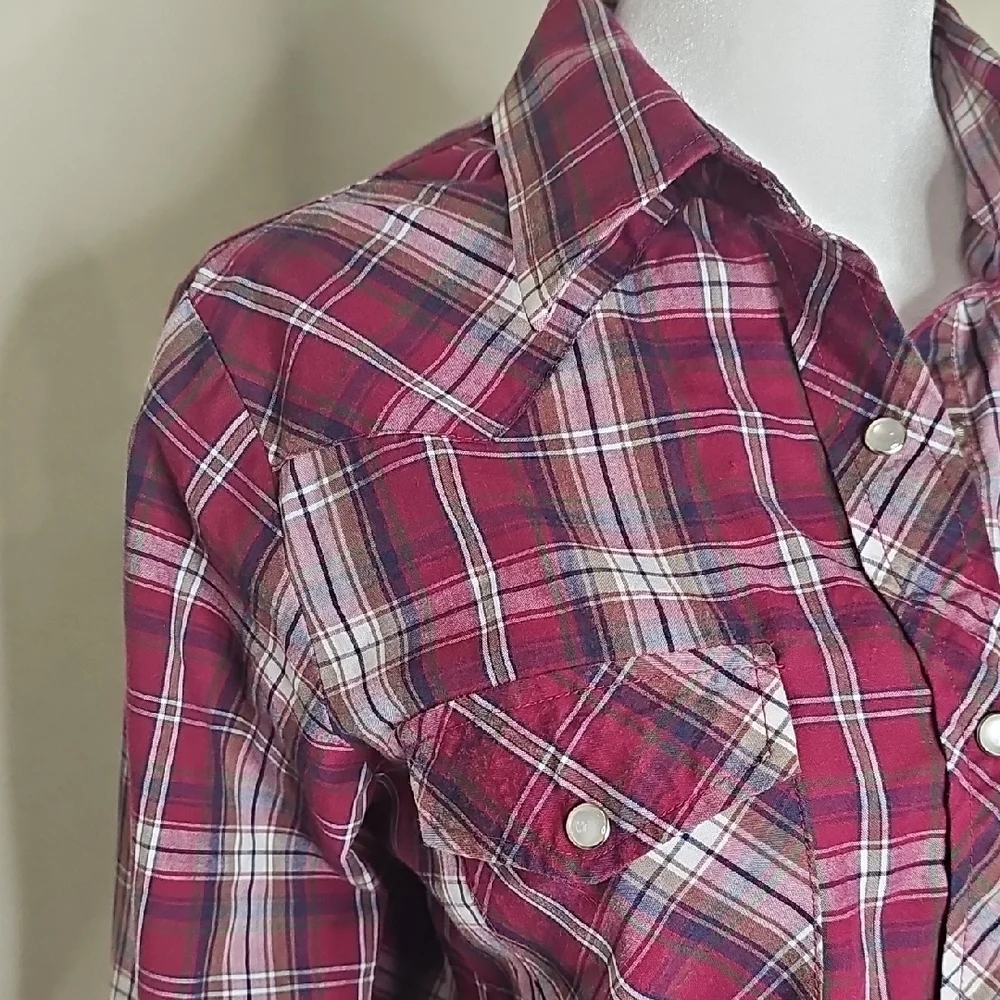 Roper Women's Long Sleeve Wine/Burgundy/Maroon Plaid Western Shirt, Pearl Snaps - Picture 3 of 9